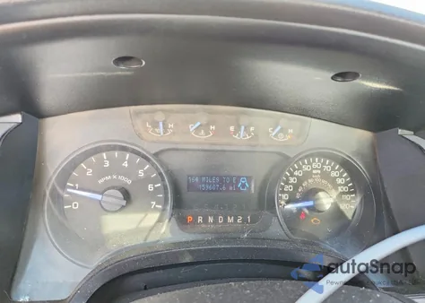 2011 Ford F150 z USA, uszkodzony, nr VIN 1FTMF1CF2BFC77724